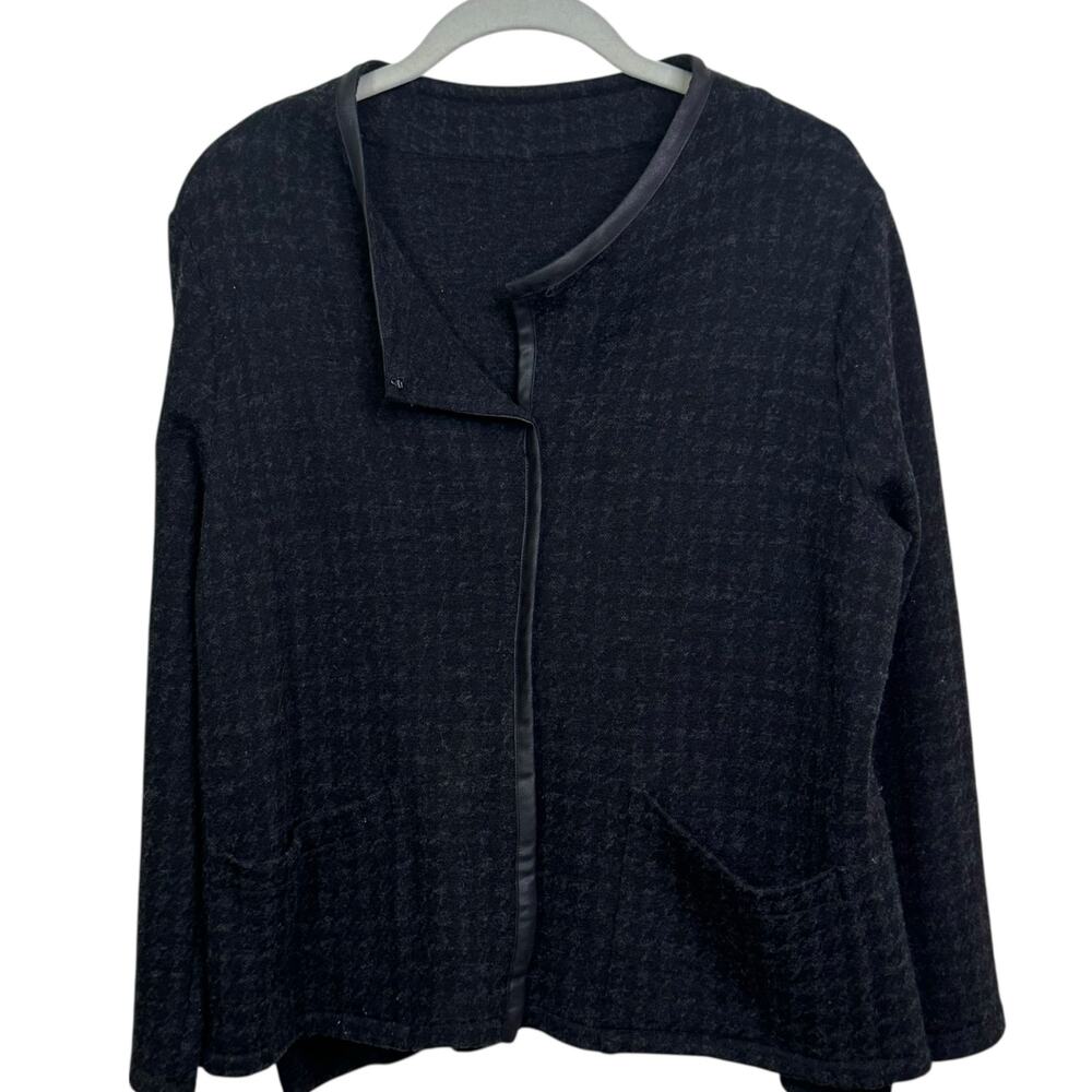 Babette Size Small Virgin Wool Blend Made in USA Black Gray Hounds Tooth Sweater